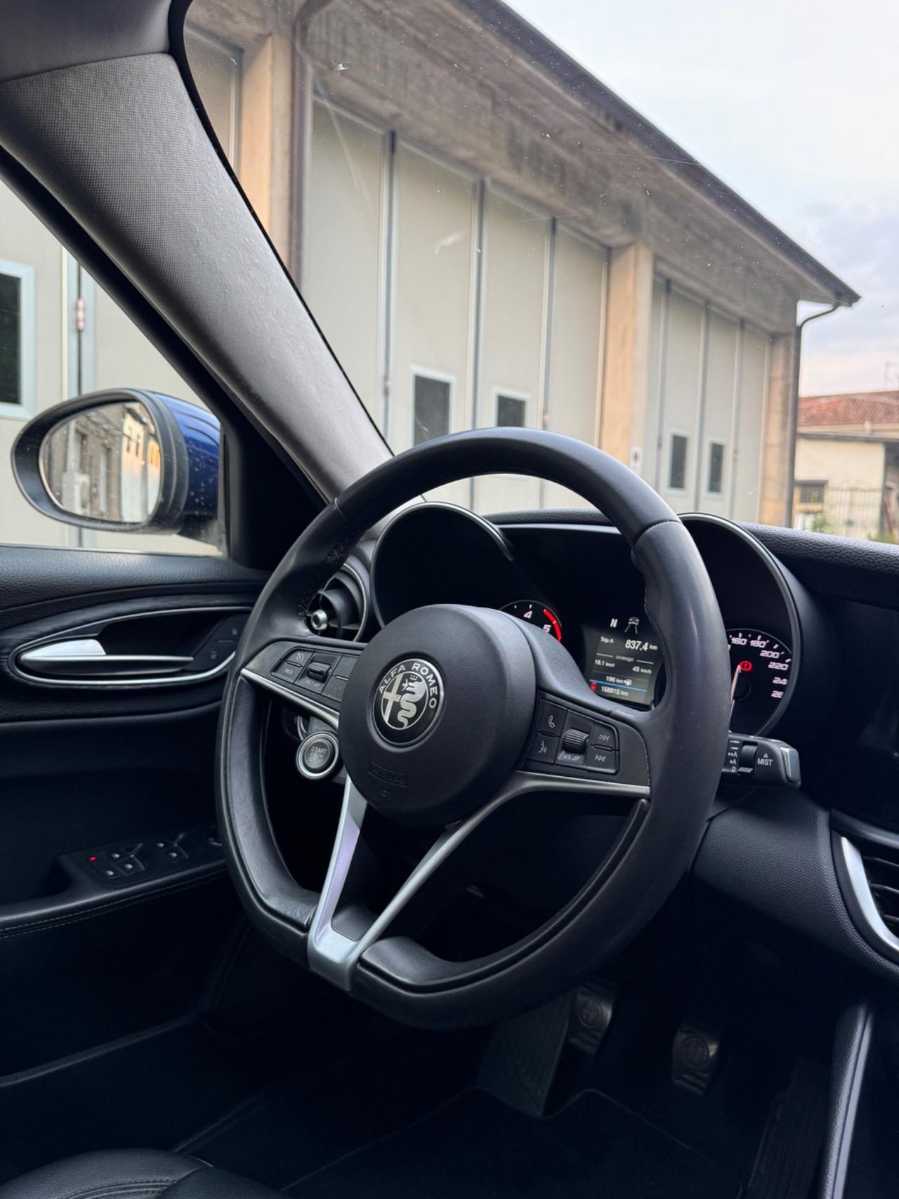Alfa Romeo Giulia 2.2 Turbodiesel 160 CV AT8 Super