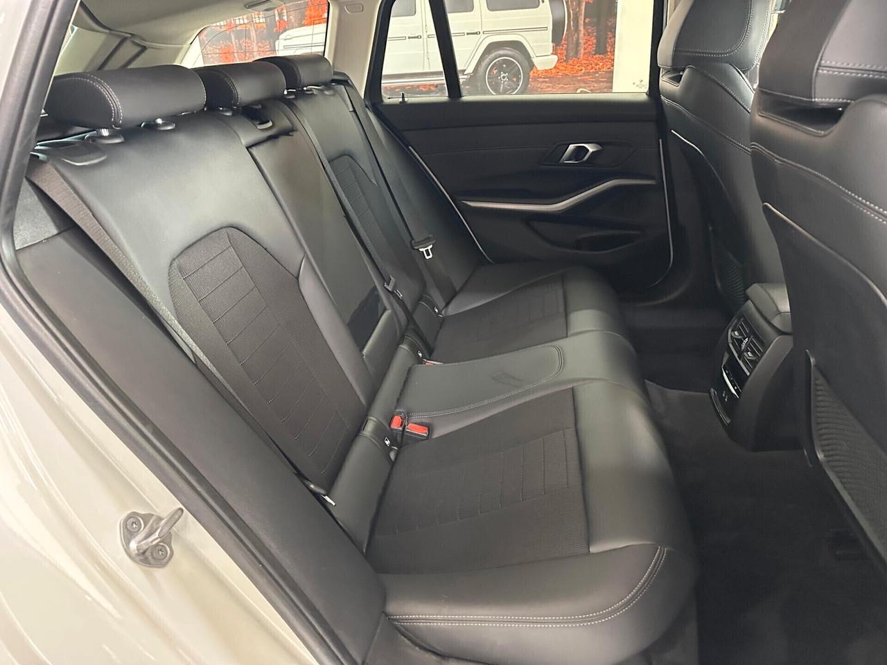 BMW 318 i Touring Business Advantage auto