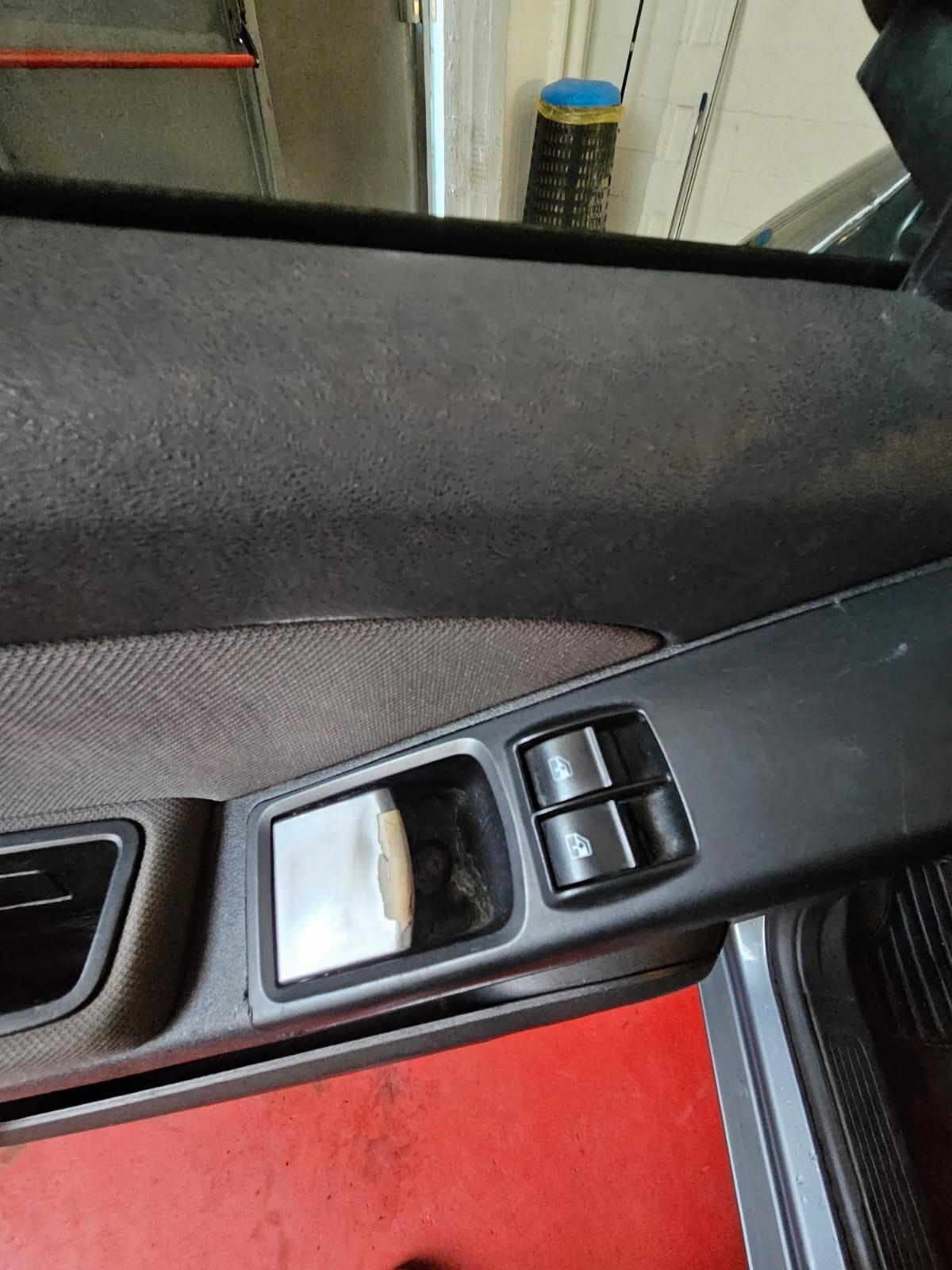 Fiat Idea 1.4 BlackEnergy Gpl