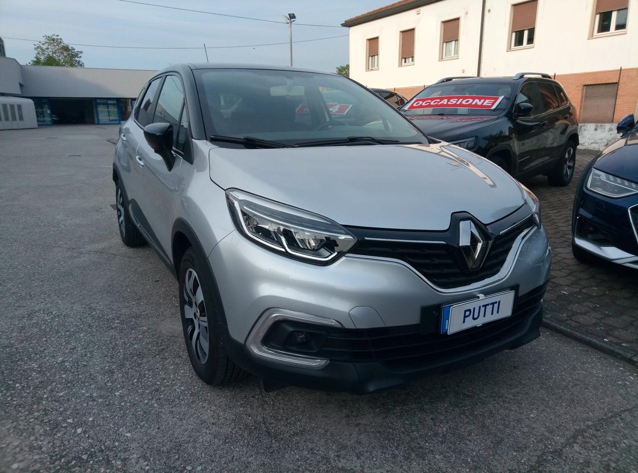 Renault Captur TCe 12V 90 CV Business iNTENSE