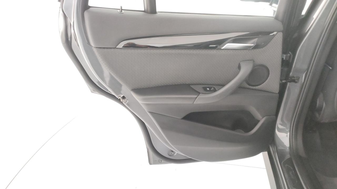 BMW X1 sdrive18d Business Advantage