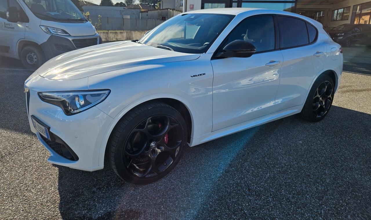 Alfa Romeo Stelvio 2.2 210 CV AT8 Q4 Veloce