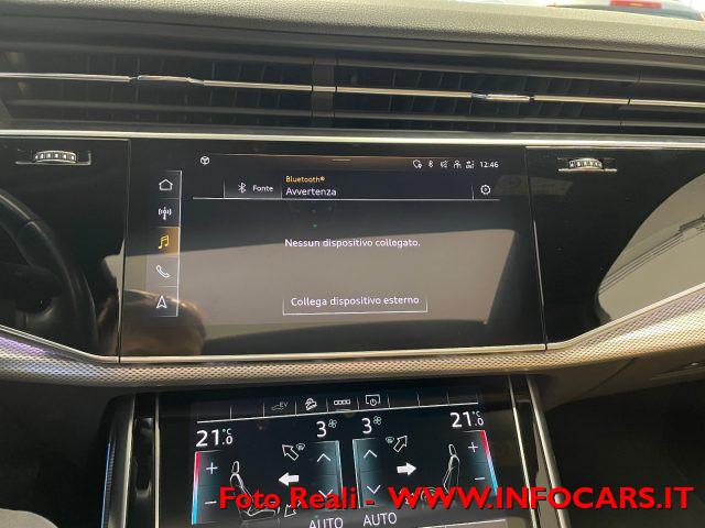 AUDI Q7 55TFSI e Hybrid PHEV 4X4 tiptronic Business PROMO