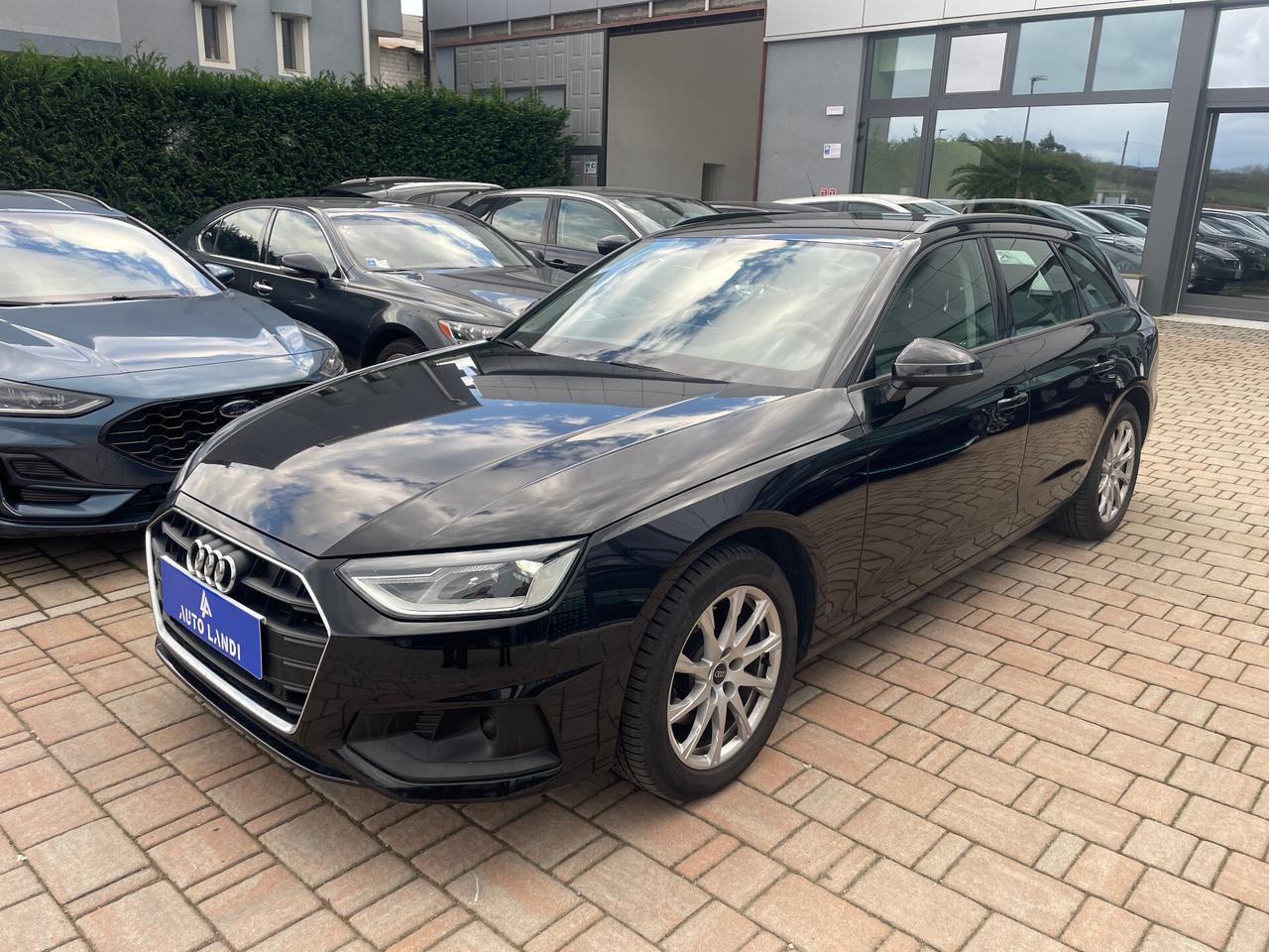 Audi A4 Avant 30 TDI/136 CV S tronic Business