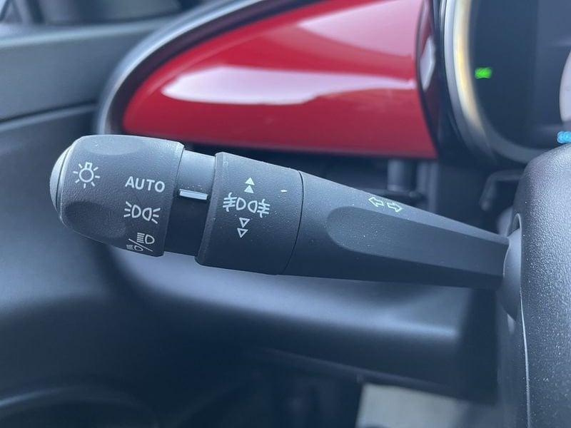 FIAT 600e 54 KWH Red - AZIENDALE