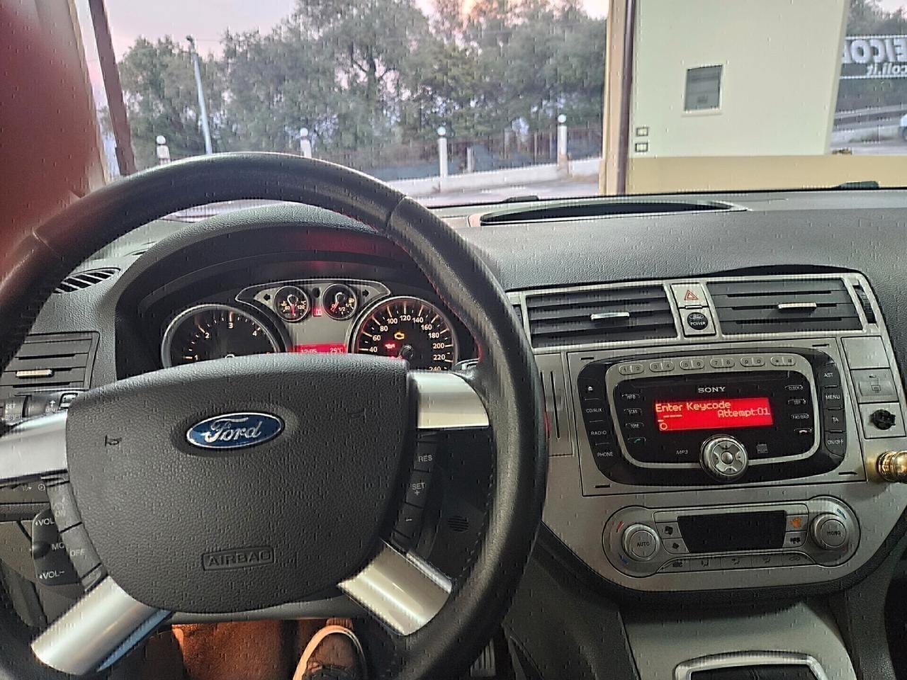 Ford Kuga 2.0 TDCi 136 CV 4WD Titanium DPF