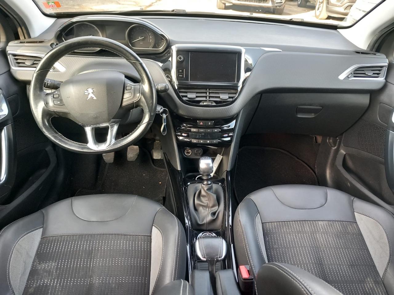 Peugeot 2008 BlueHDi 120 S&S Allure