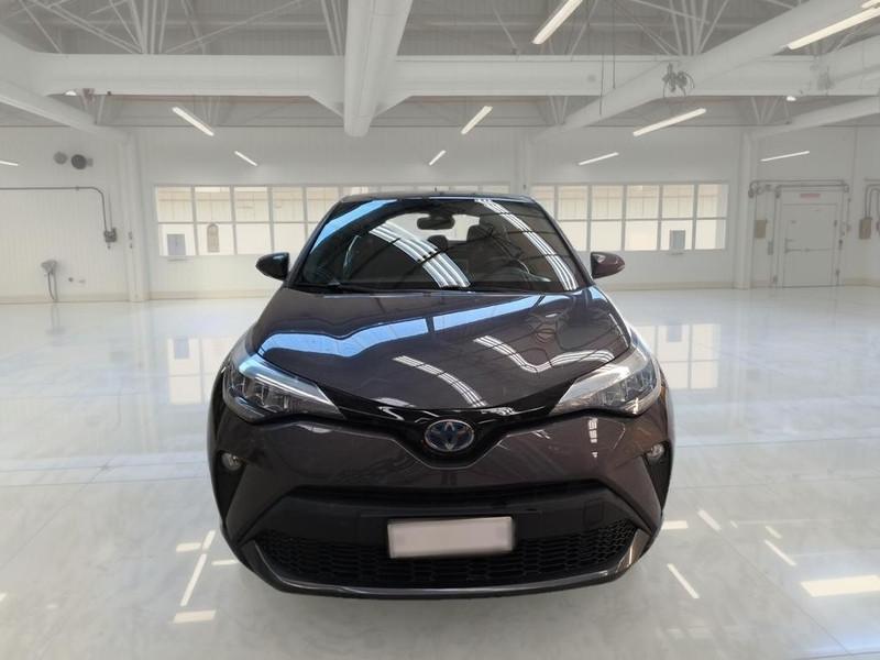 TOYOTA C-HR 1.8H 98CV E-CVT Business