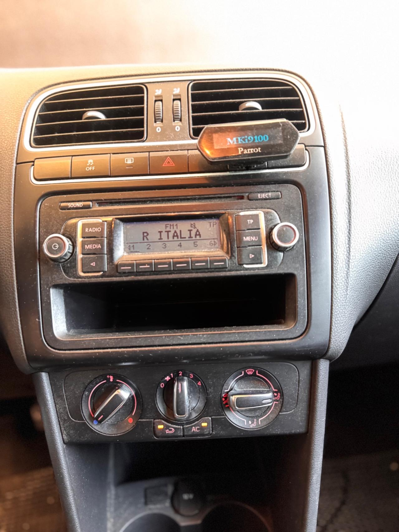 Volkswagen Polo 1.6 TDI 90CV DPF 5 porte Highline OK NEOPATENTATI