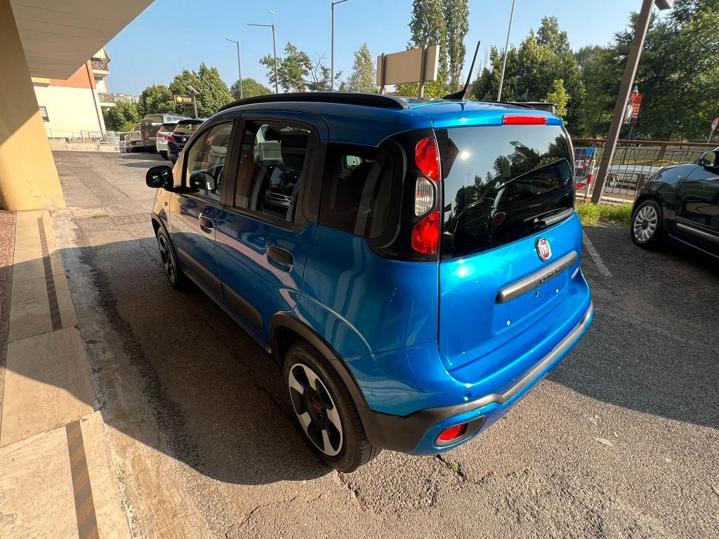 Fiat Panda Cross Panda 1.0 firefly hybrid Cross s&s 70cv 5p.ti