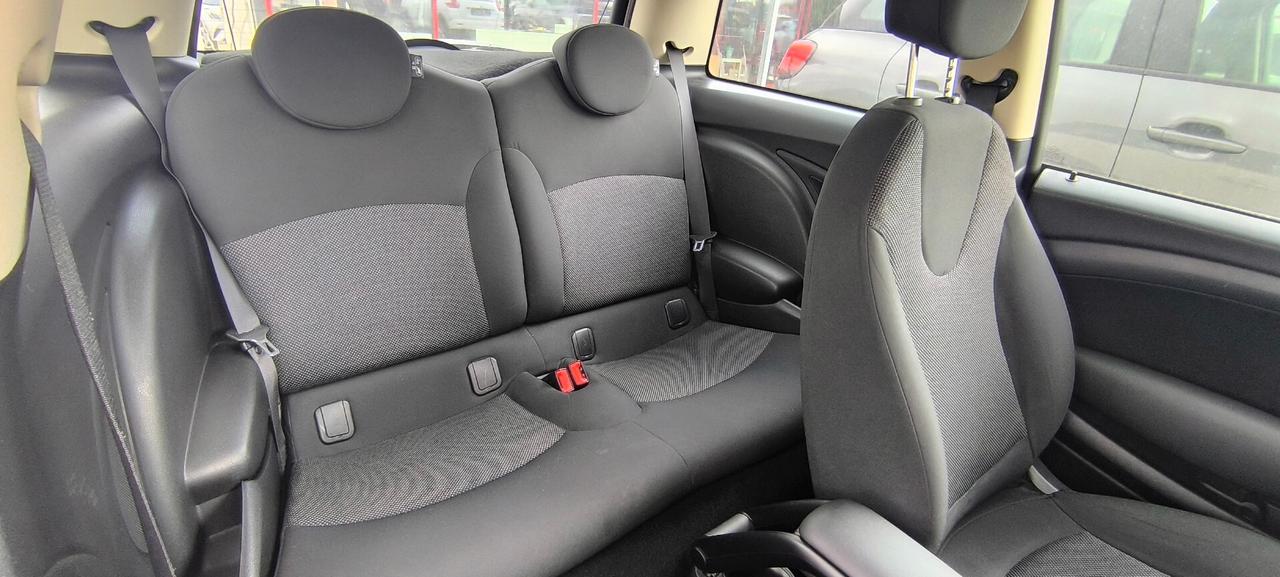 MINI ONE 1.6D