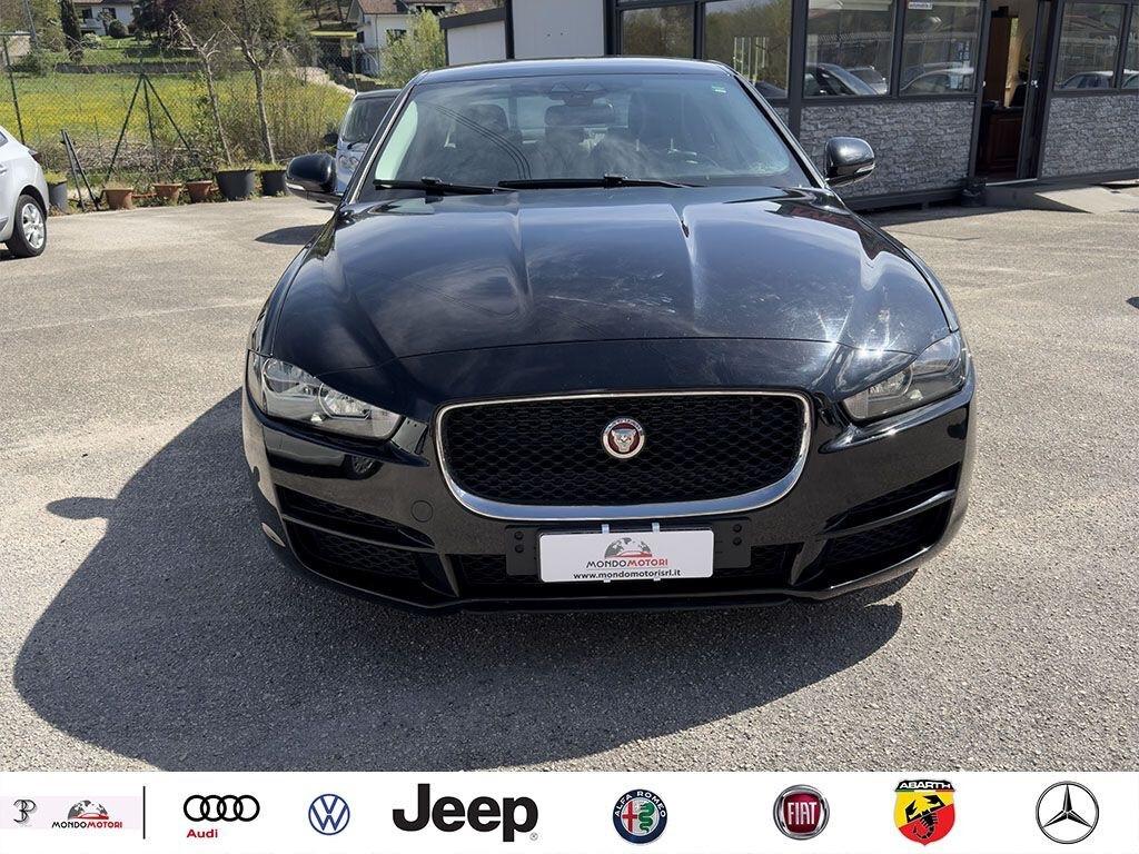 Jaguar XE 2.0 D 180 CV Prestige