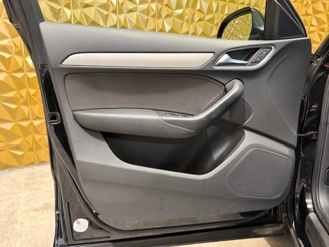 Audi Q3 2.0 tdi quattro 140cv