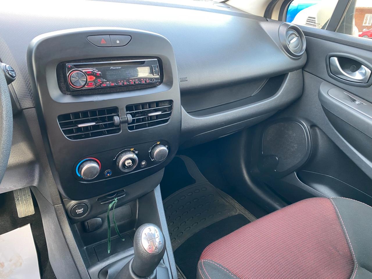 RENAULT Clio 1.2 Benzina 75cv NEOPAT. GARANTITA