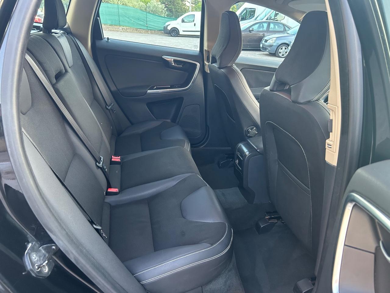 Volvo XC 60 XC60 D4 4X4 Geartronic Momentum