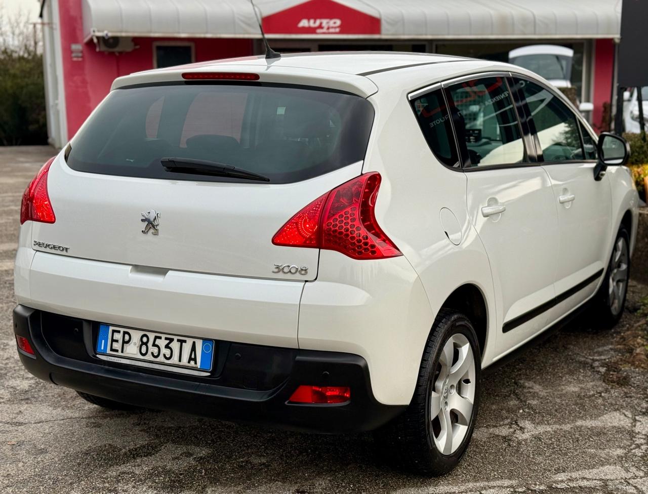 Peugeot 3008 1.6 HDi 115CV Allure 147.000Km