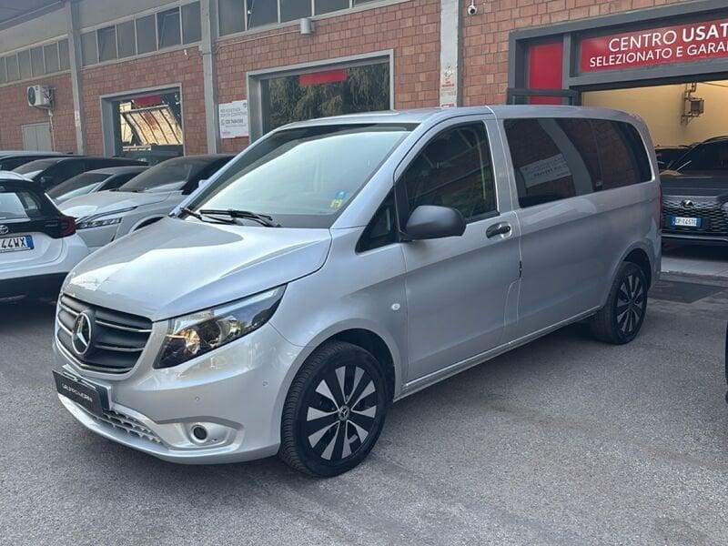 Mercedes-Benz Vito 114 CDI PC Mixto Compact Autocarro N1 con posti