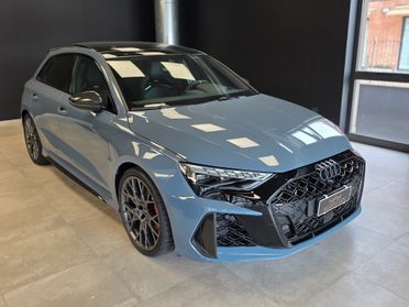 Audi RS3 Sportback 2.5 tfsi quattro *MY25* FULL CARBON