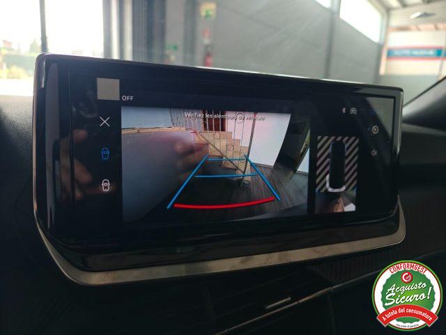 PEUGEOT 2008 Hybrid 110 e-DCS6 Style