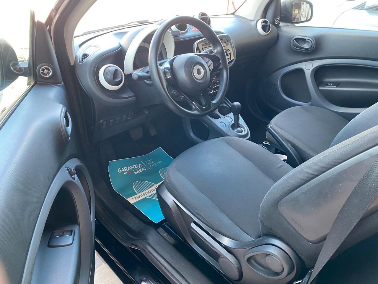 SMART - Fortwo - 70 1.0 twinamic Youngster - NEOPATENTATI - FINANZIABILE - PERMUTE