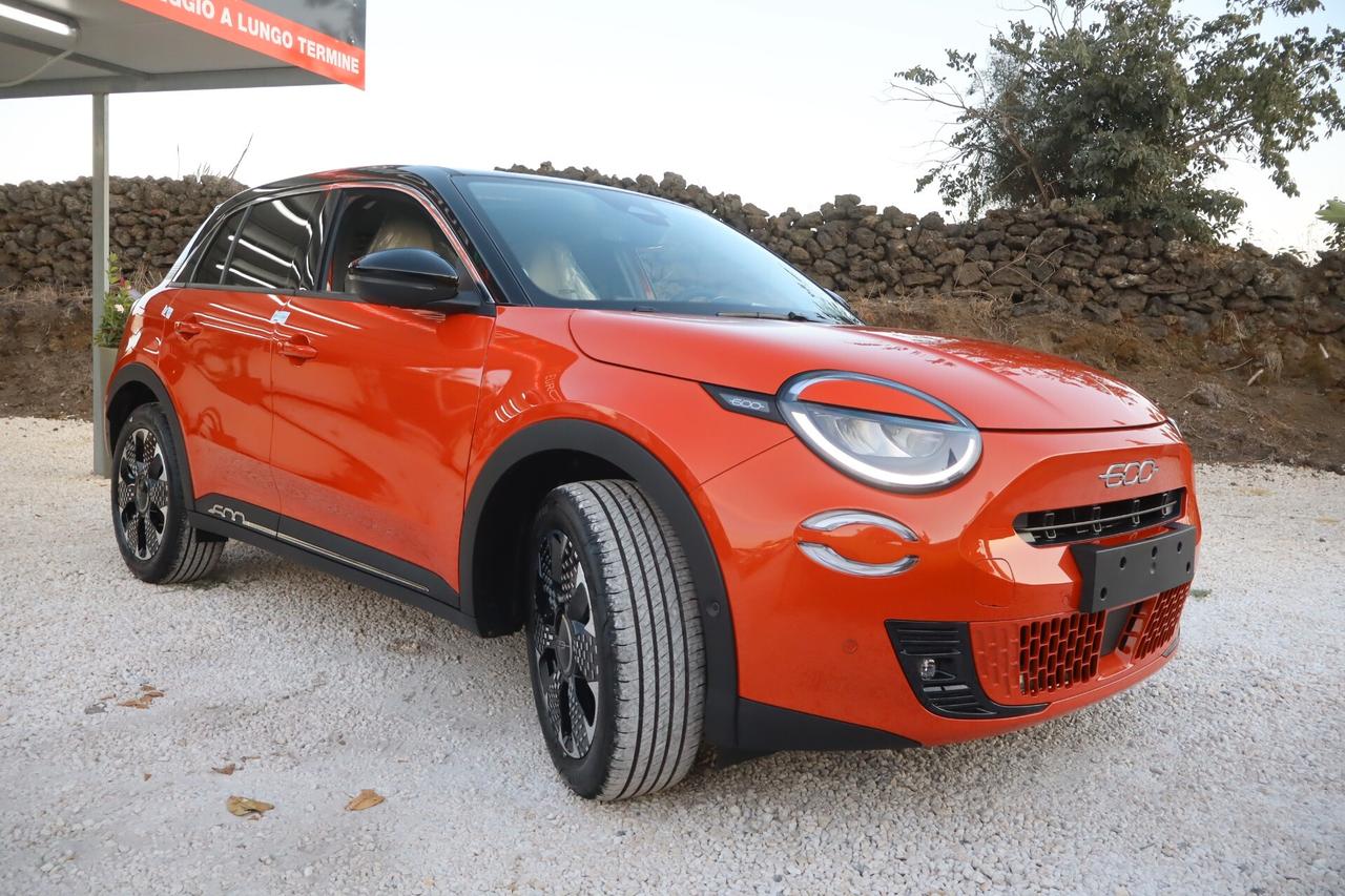 Fiat 600 BENZINA 100CV La Prima Tua A SOLI 255€