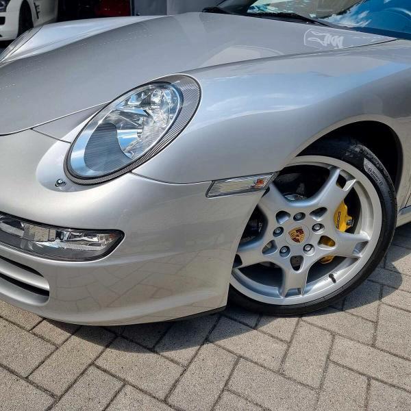 Porsche 911 Coupe 3.8 Carrera S