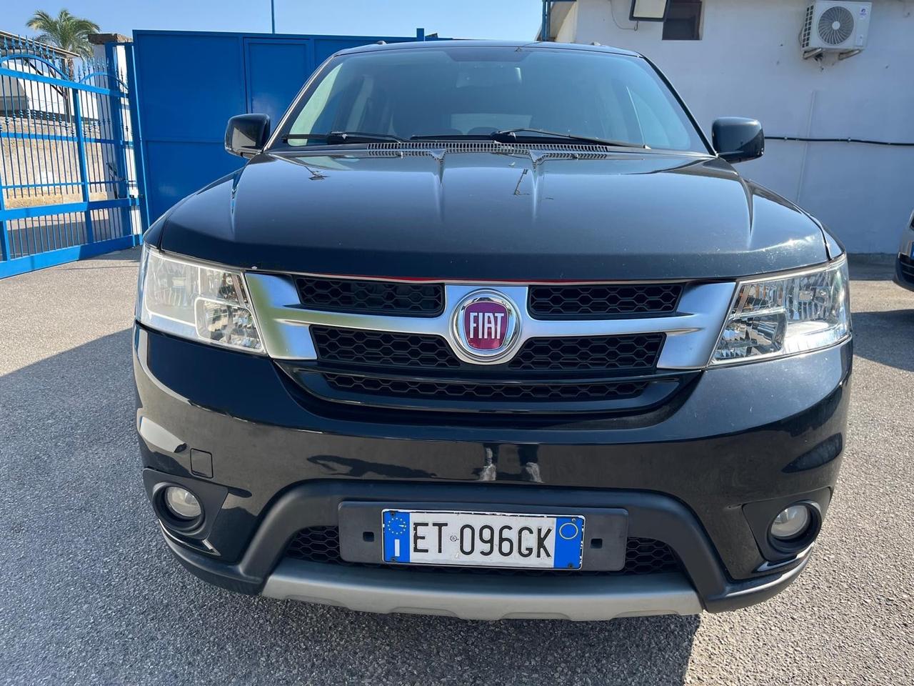 Fiat freemont-2.0 mjt/170 cv -4x4- camb aut-12/2013