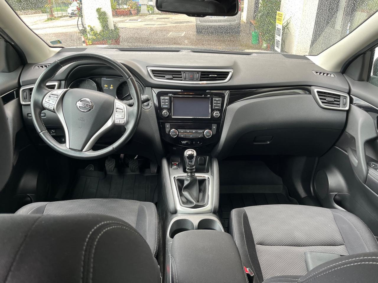 Nissan Qashqai 1.5 dCi N-Connecta