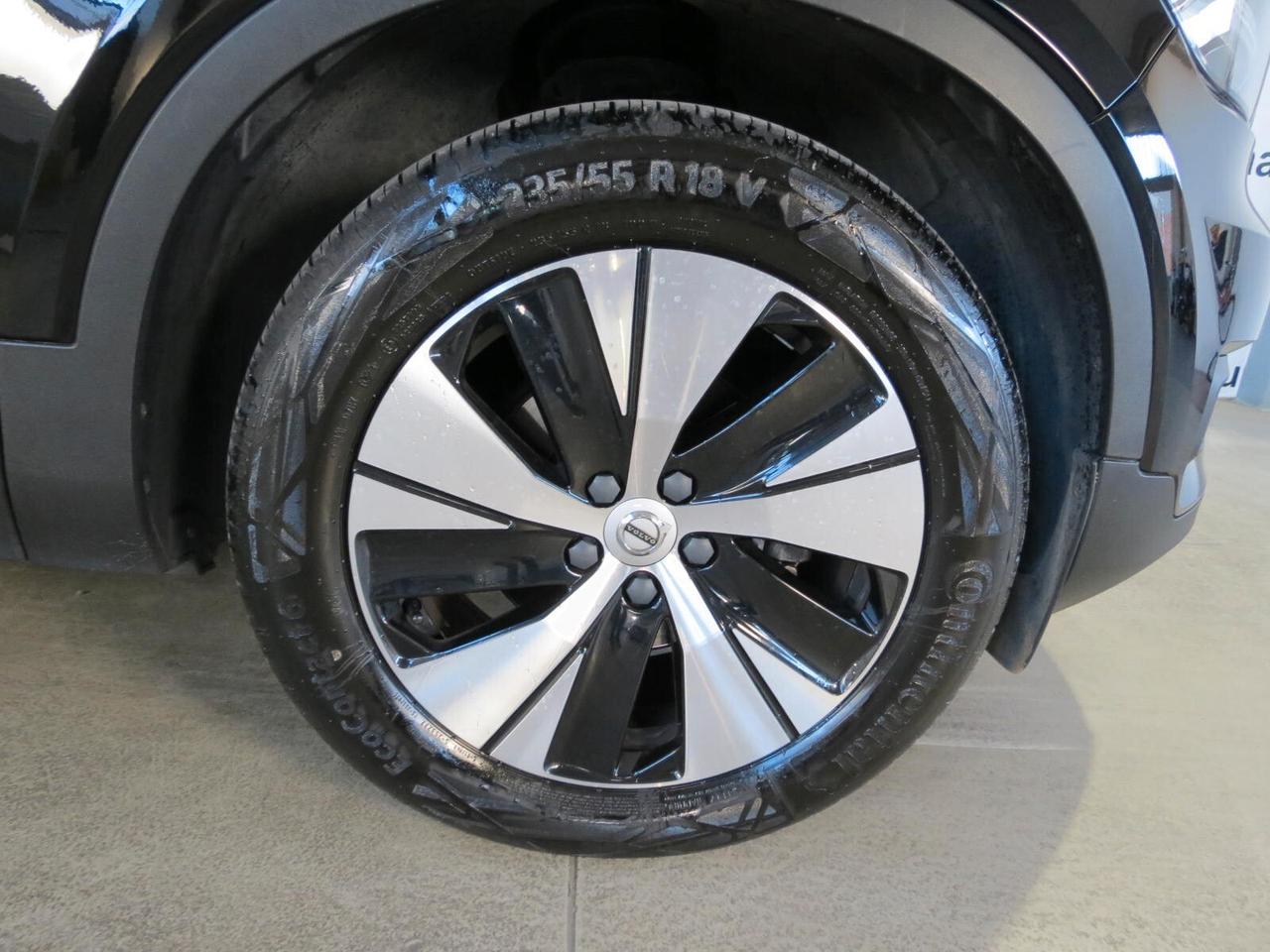 Volvo XC40 T3 Geartronic Momentum Pro