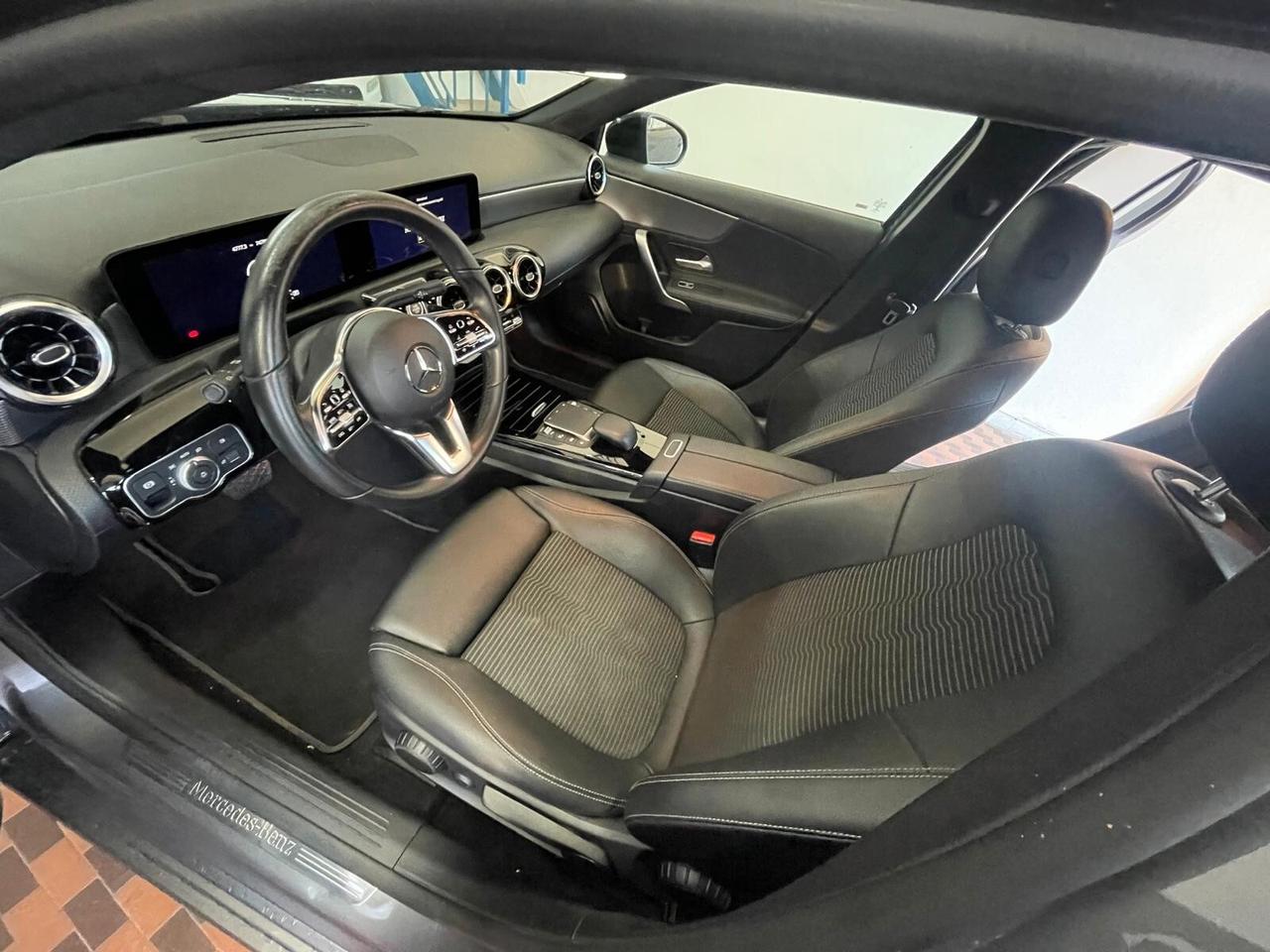 Mercedes-benz A 180 d Automatic