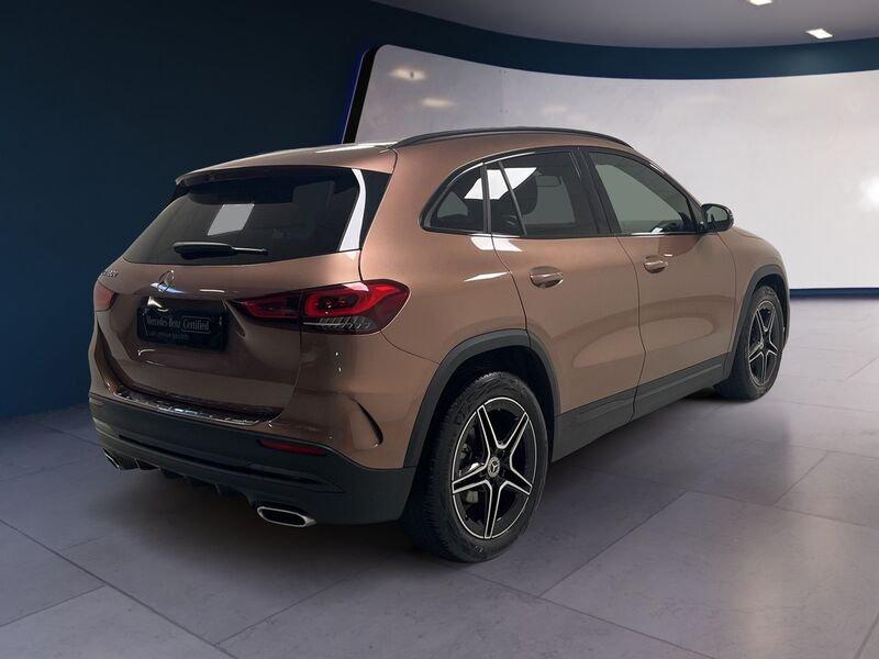 Mercedes-Benz GLA 180 d Automatic Premium