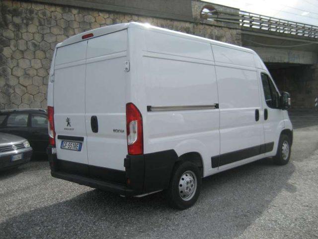 PEUGEOT Boxer 335 2.2 BLUEHDI 140 S-S PM-TM FURGONE