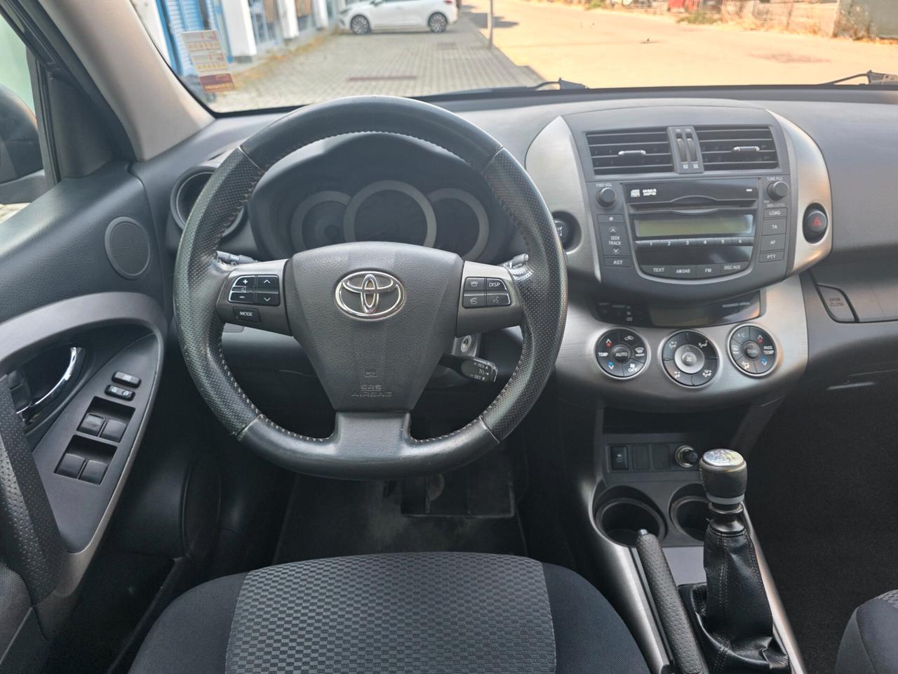Toyota RAV 4 RAV4 2.2 D-4D 150 CV DPF Luxury