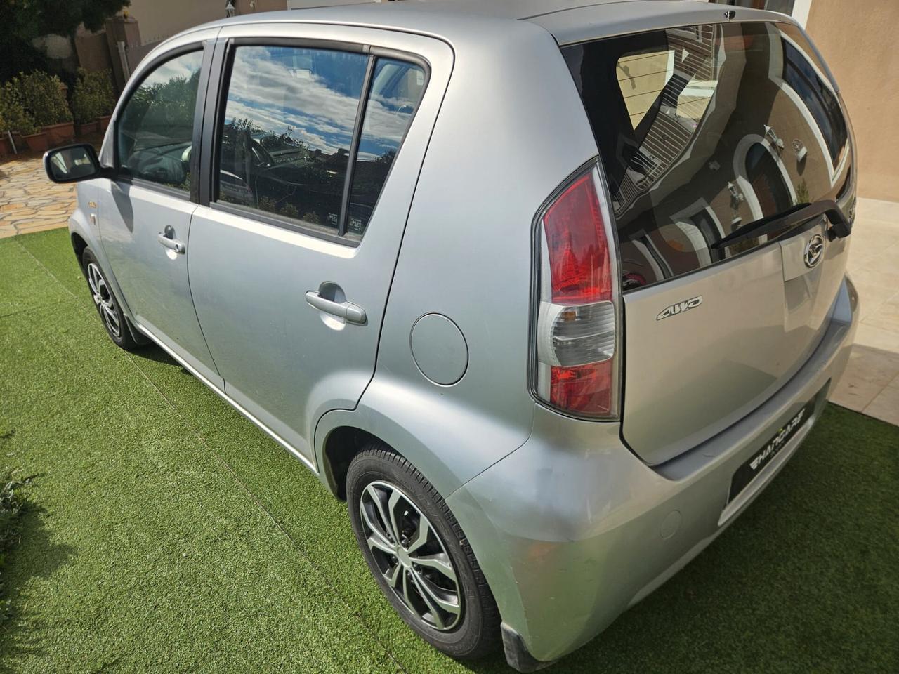 Daihatsu Sirion 1.3 Taka 4WD Green Powered
