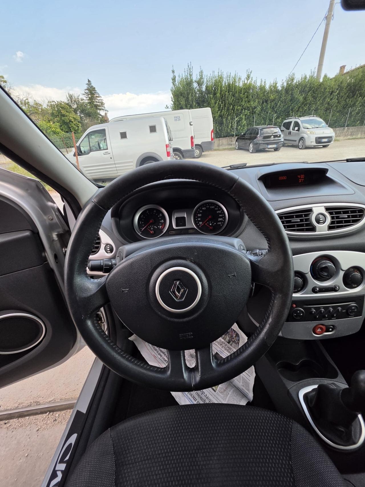 Renault Clio 1.2 16V gpl garantita 12 mesi