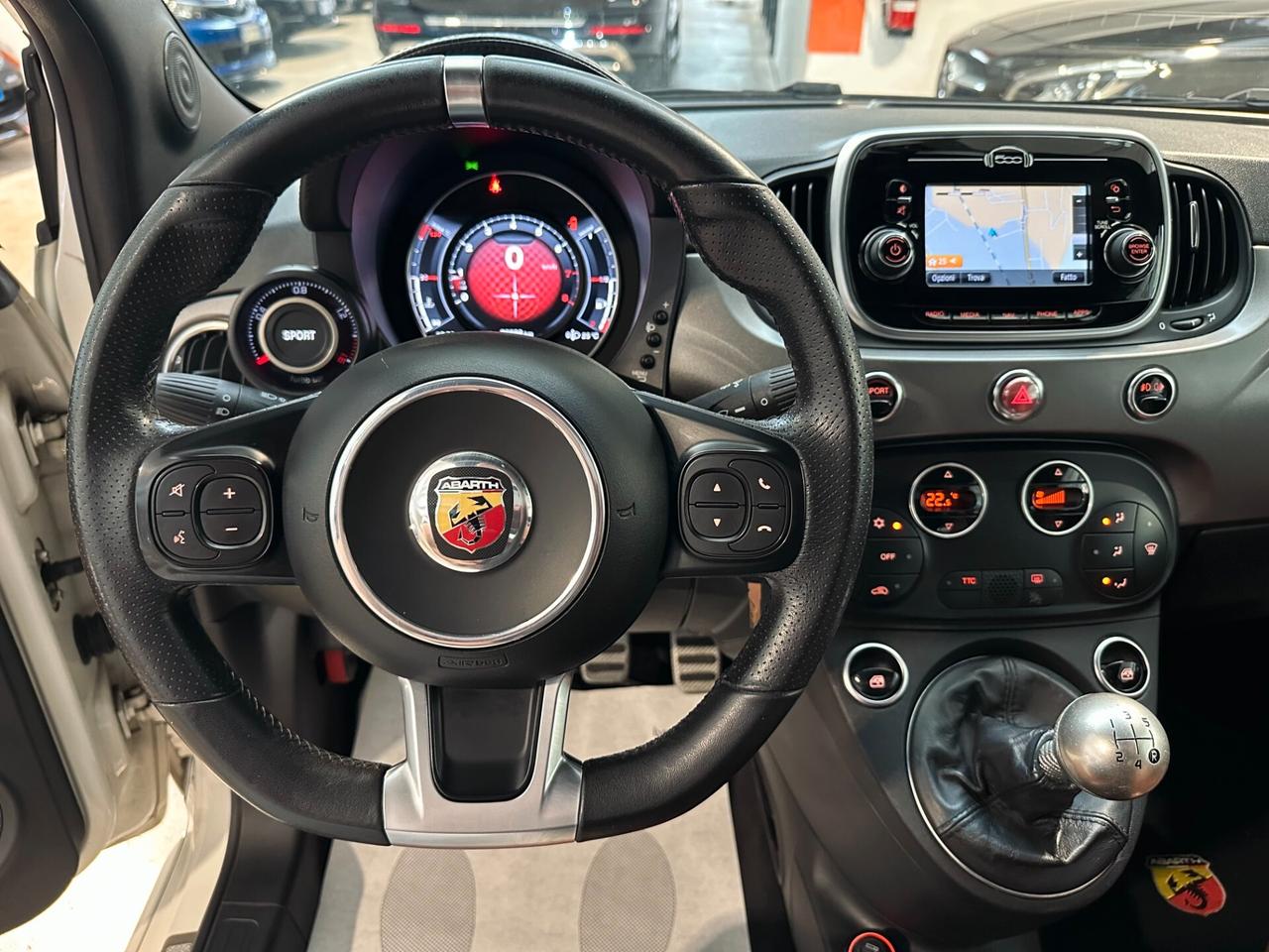 Abarth 595 1.4 Turbo T-Jet 165 CV Turismo - PELLE - LED - CLIMA