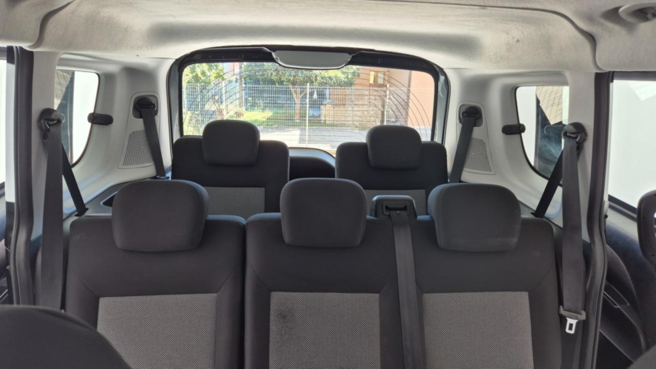 FIAT DOBLO 1.4 T-JET METANO 7 POSTI
