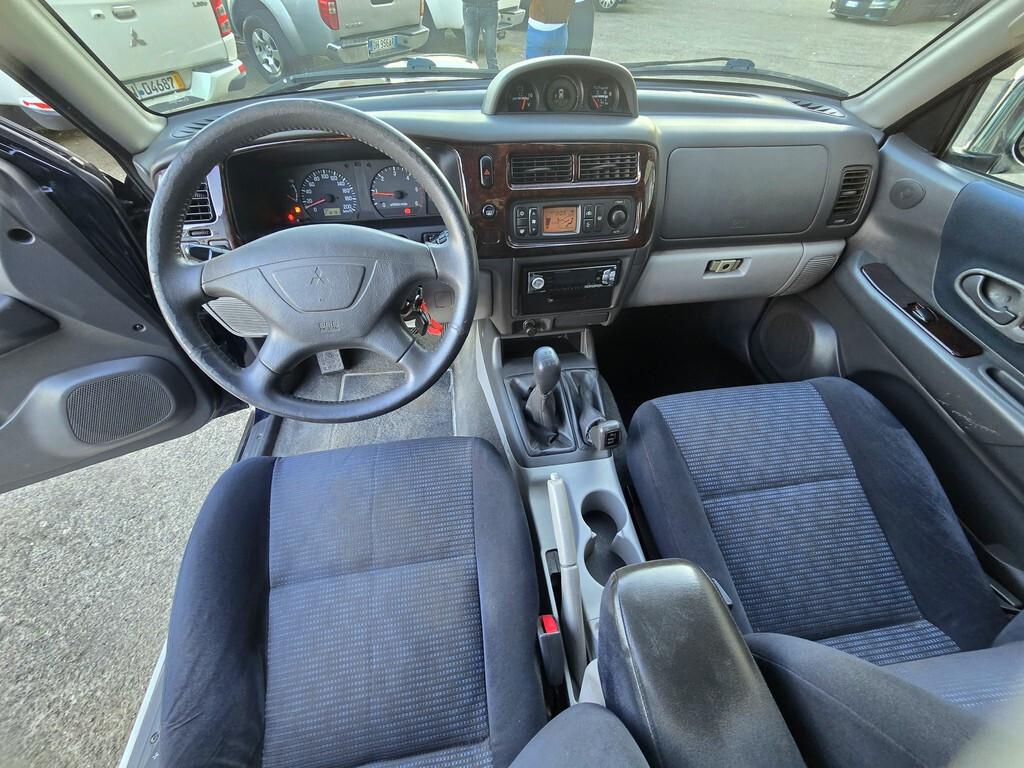 Mitsubishi Pajero Sport 2.5 TDI GLS RESTAURATA!