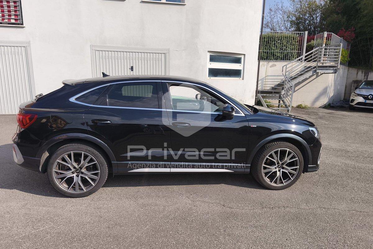 AUDI Q3 35 TDI quattro S line edition