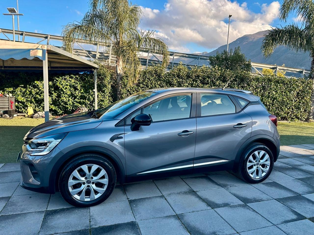 Renault Captur 1.5dCi 95 CV 2021 Business NAVIGATORE- FARI LED -SENS PARCHEGGIO