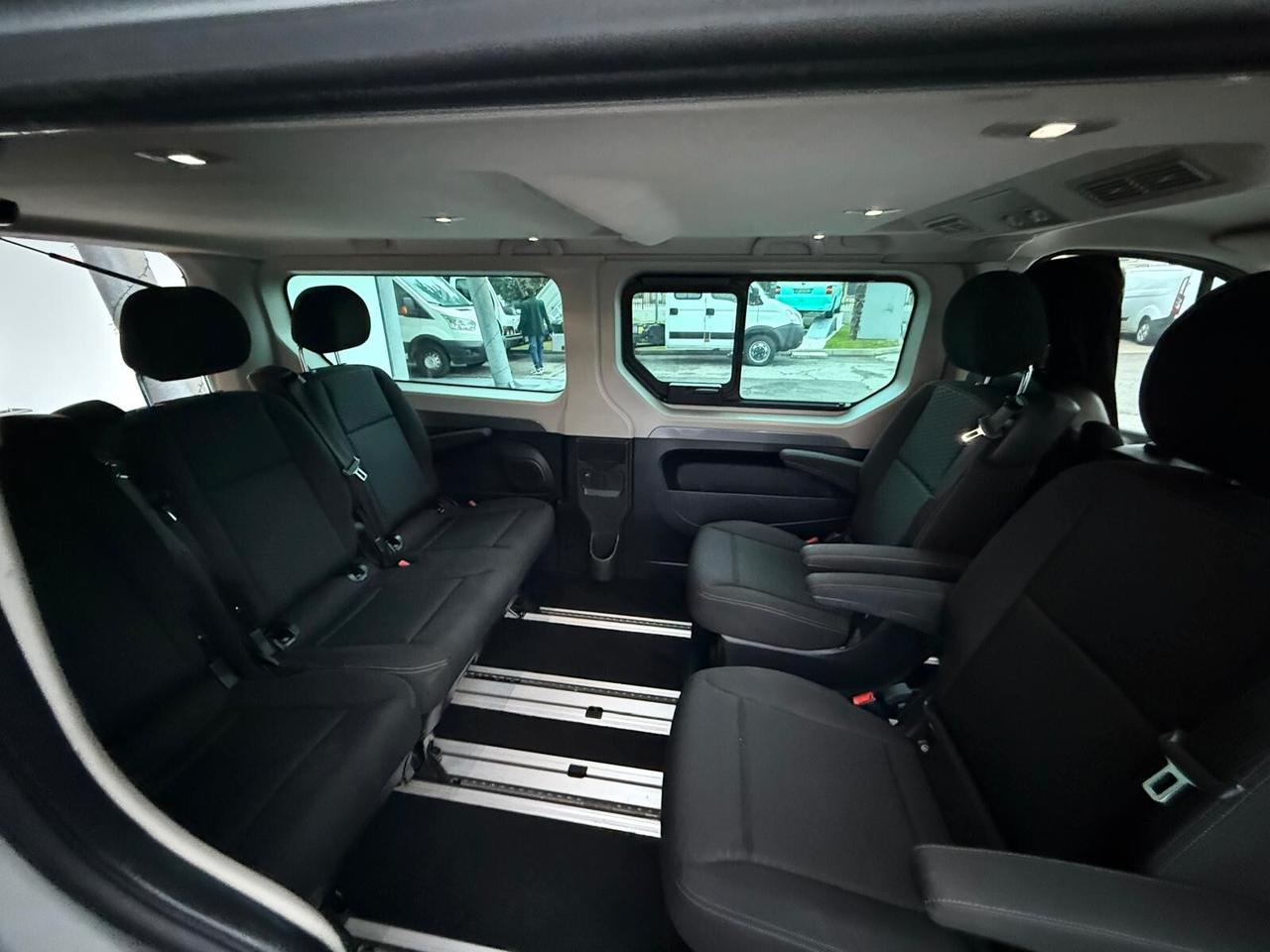 Opel Vivaro 27 1.6 BiTurbo S&S EcoFLEX PC-TN Tourer 8 posti