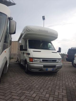 Mobilvetta ICARO S10 35C13 2.8 130 CV