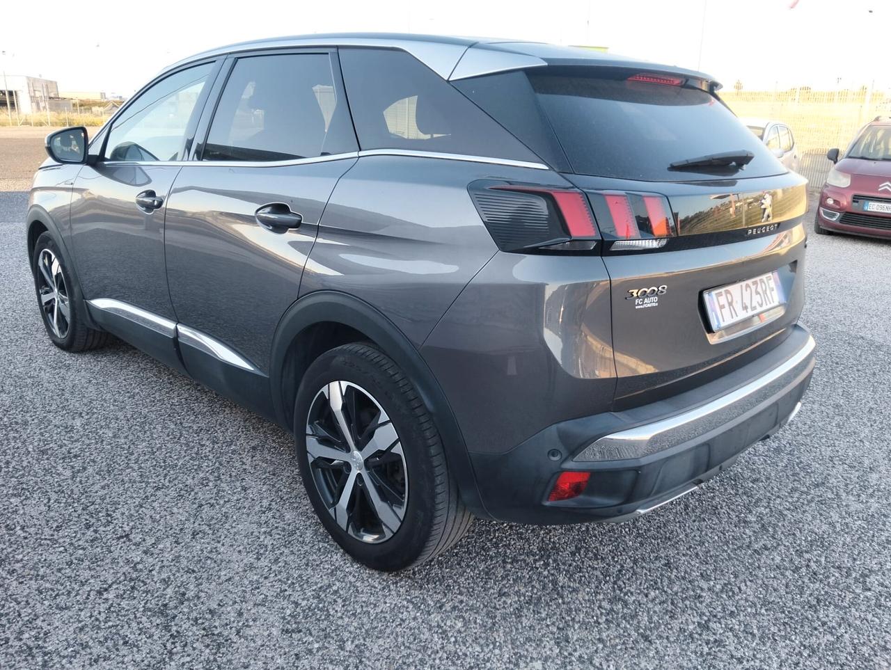 Peugeot 3008 BlueHDi 120 S&S Allure