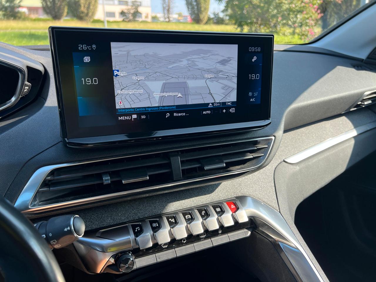 Peugeot 5008 BlueHDi 130 CAMBIO AUTOMATICO