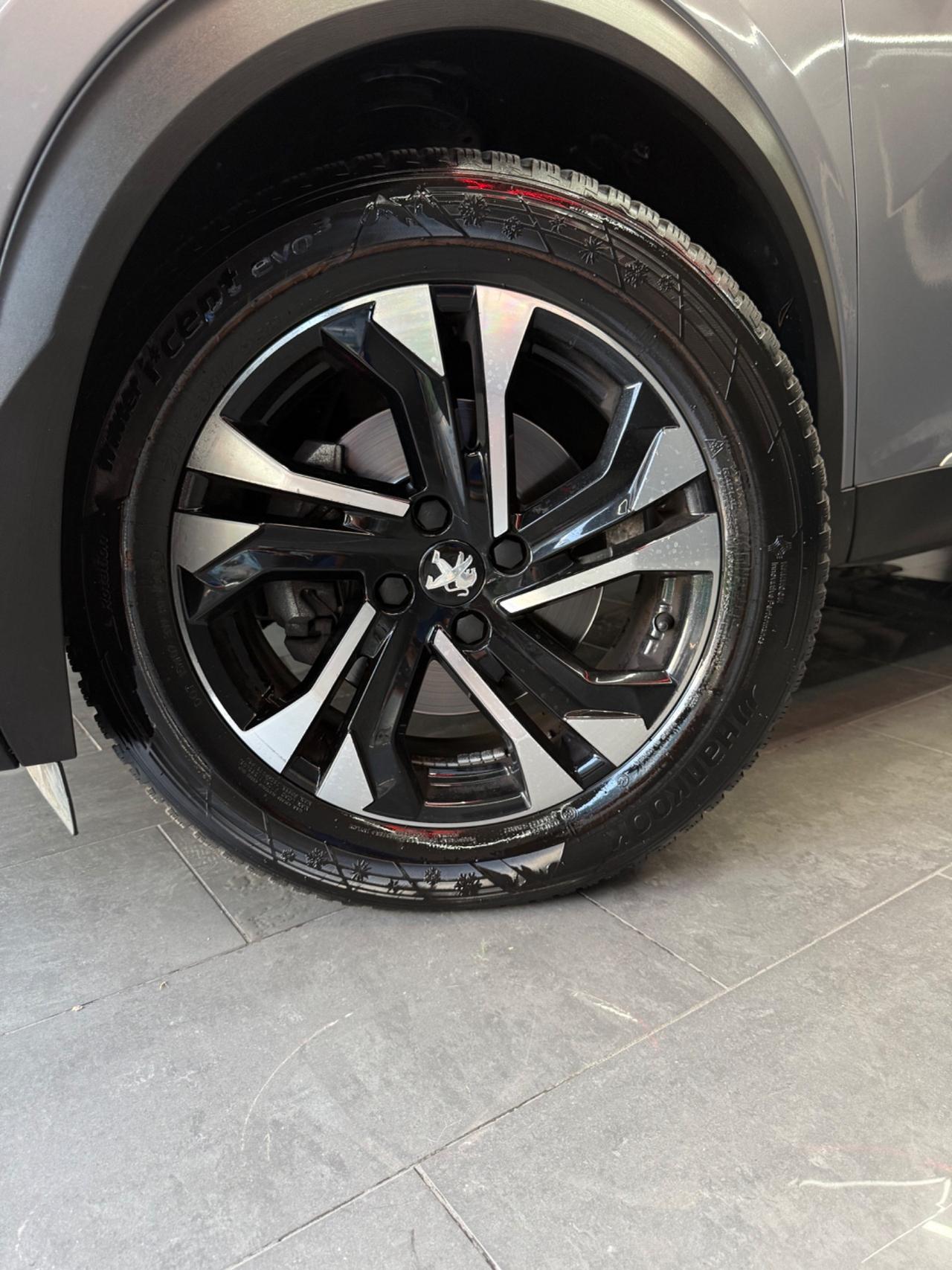 Peugeot 2008 BlueHDi 130 cv EAT8 Allure Pack 2021