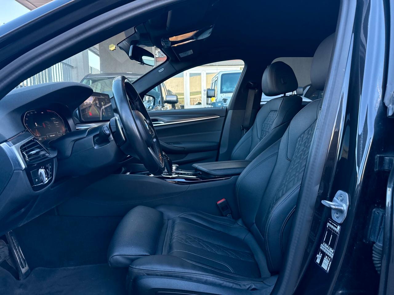 BMW 520 Touring LCI 520d mhev 48V Msport auto SERVICE IN BMW