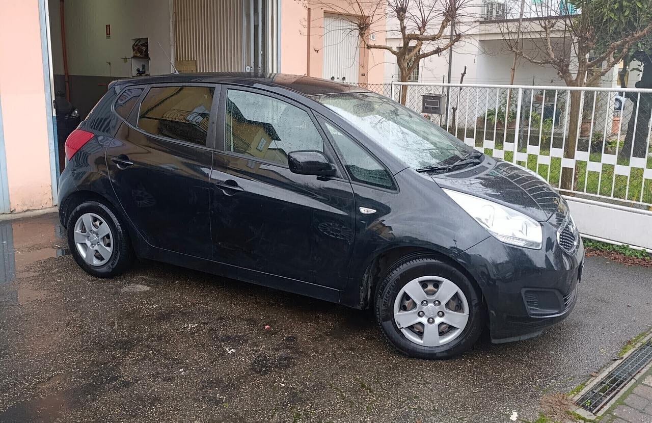 Kia Rio 1.4 CRDi WGT 5p. EX