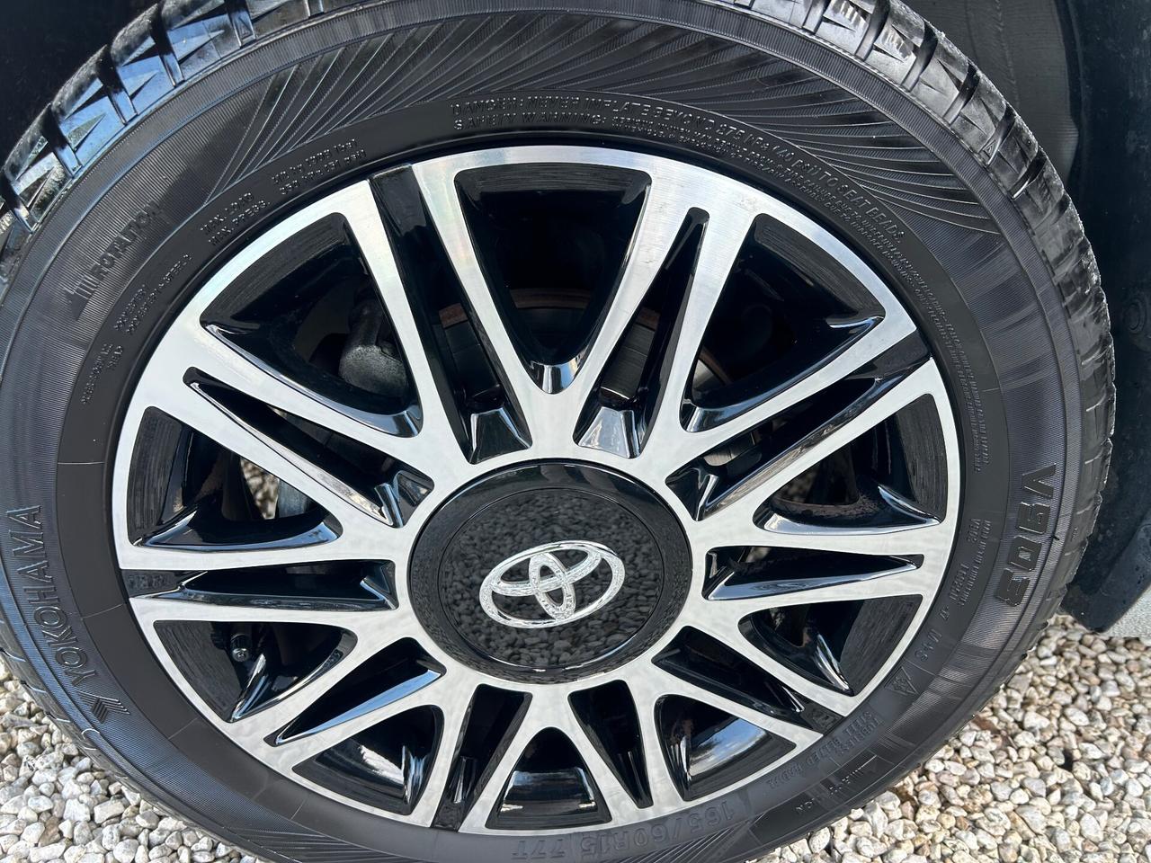 Toyota Aygo Connect 1.0 5P AUTOMATICA NAVI