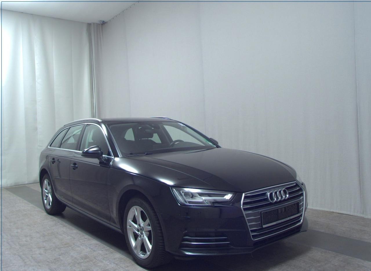 Audi A4 2.0 TDI 150 CV ultra Sport