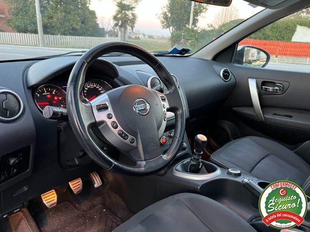 NISSAN Qashqai 2.0 dCi DPF n-tec 4X4 Tetto Navi